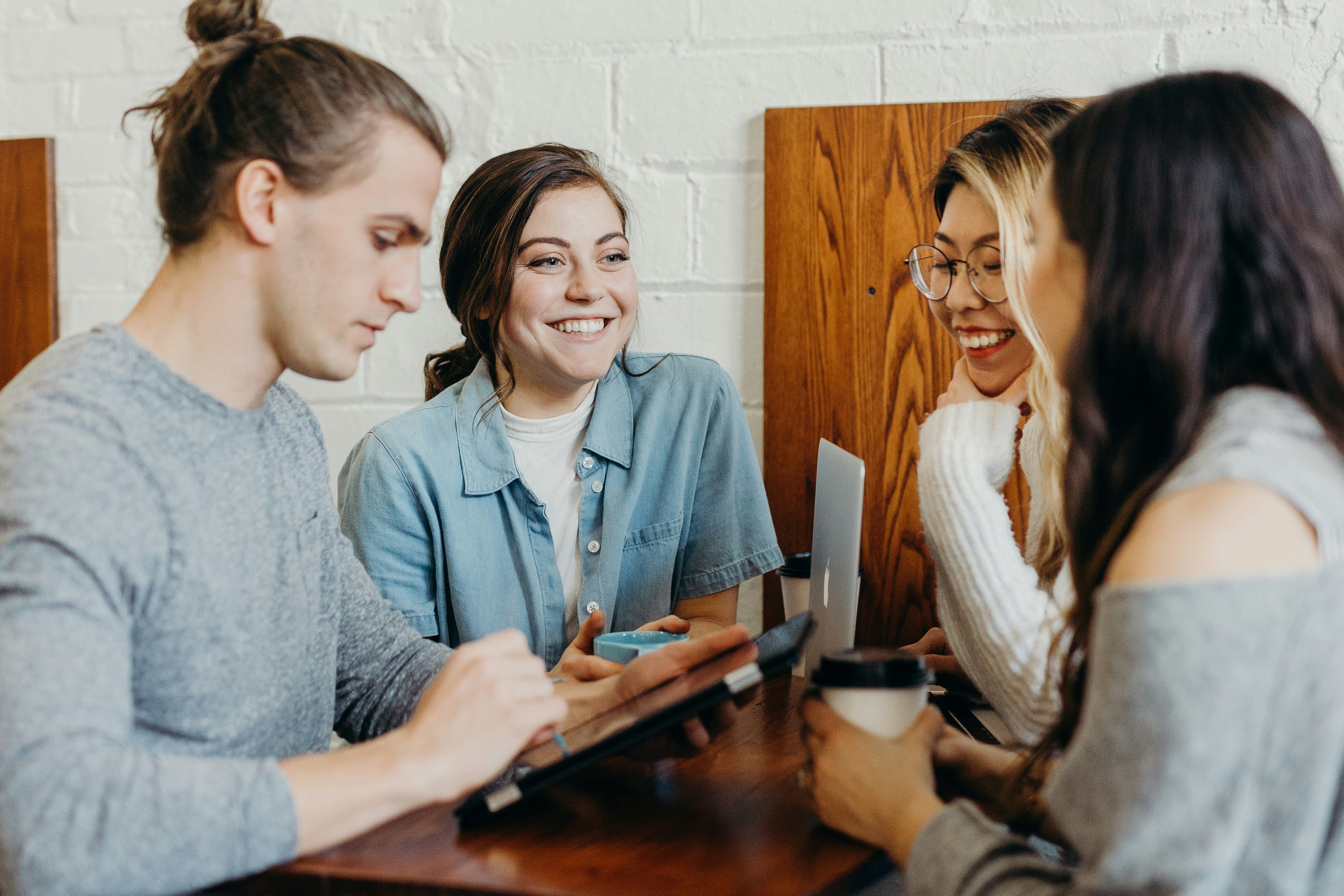 Diverse global team collaborating effectively on a project